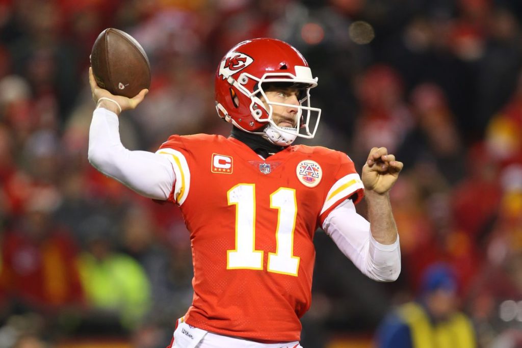 Former+Chiefs+quarterback+Alex+Smith+announced+his+retirement+on+April+19%2C+completing+a+rollercoaster+of+a+16-year+NFL+career.+%28Mile+High+Report%29