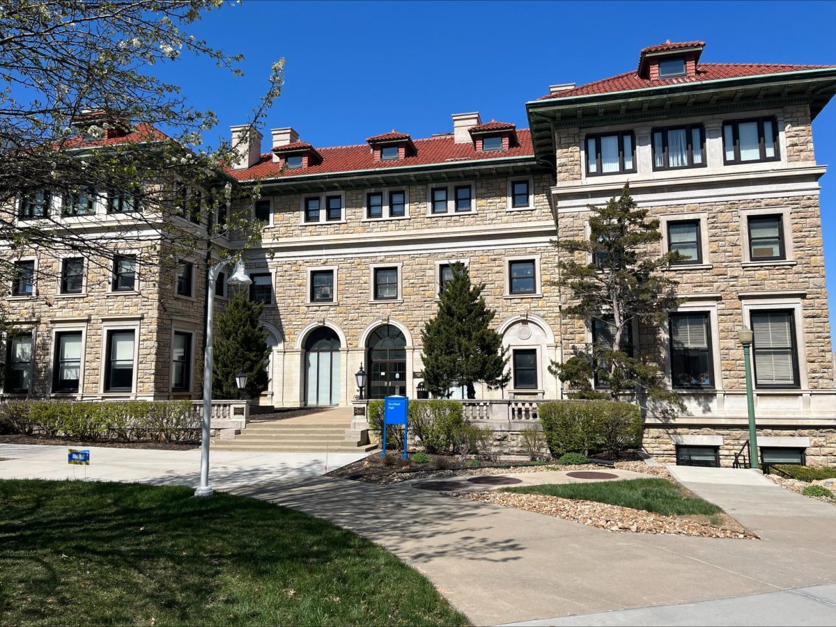 Scofield Hall houses many advisors for the School of Humanities and Social Sciences. 