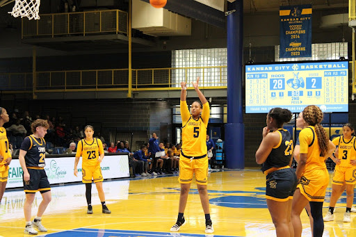 Tamia Ugass shoots a free throw. 