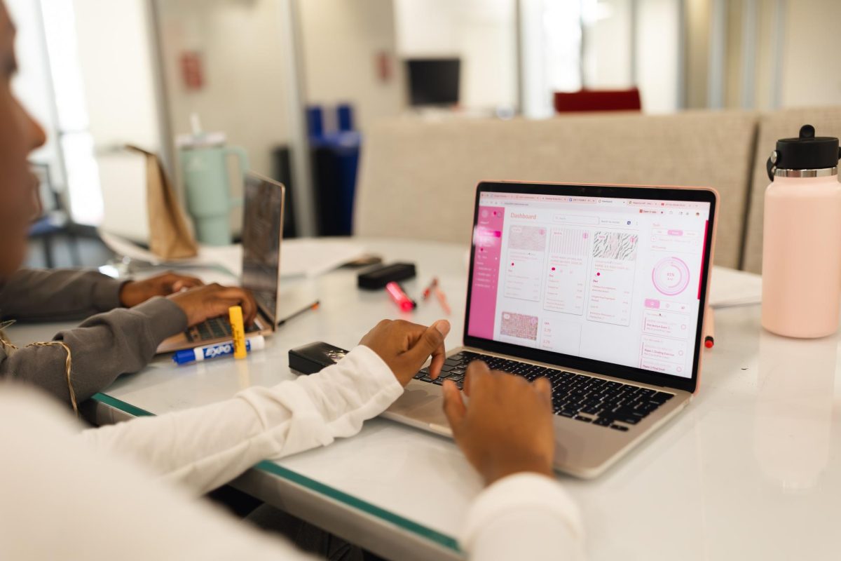As colleges nationwide continue to expand virtual education, some UMKC students say that online courses provide flexibility and accessibility, while others question whether they should replace in-person options. 